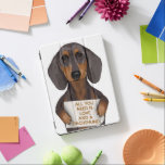 Protection iPad Pro Amour et Dachshund<br><div class="desc">Amour et Dachshund par FabFunky. Dispose d'un mignon dachshund tenant un panneau "Tout ce dont vous avez besoin est l'amour et un Dachshun". | 191436D</div>