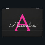 Protection iPad Pro Cover Chaud rose noir Script Girl Nom du monogramme<br><div class="desc">Noir et rose chaud Simple Script Monogramme Nom Coque d'ordinateur portable. Cela rend le cadeau parfait pour 16 ans,  mariage,  douche nuptiale,  anniversaire,  baby shower ou bachelorette pour quelqu'un qui aime le luxe glam et les styles chic.</div>