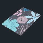Protection iPad Pro Cover Grand monogramme bleu moderne de rose de motif de<br><div class="desc">Conception moderne et assez florale avec le monogramme rose.</div>