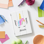 Protection iPad Pro Cover Illustration Chic Cute Personnalisée Unicorn<br><div class="desc">J'ai illustré cette mignonne licorne, petite fille et magique avec sa couronne de fleurs le long de mes deux filles. Ils se sont amusés à me dire quelles couleurs et quelles fouets travaillaient pour cette belle créature. J'espère que votre fille l'aime aussi. Personnalisez ce coque de tablette avec son nom....</div>