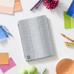Protection iPad Pro Cover Monogramme d'image de texture métallique gris arge<br><div class="desc">Image gris argent d'un arrière - plan de texture métallique,  look aluminium brossé avec un monogramme personnalisé. Design simple et minimaliste.</div>