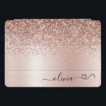 Protection iPad Pro Cover Rose Gold - Parties scintillant rose pâle Nom du m<br><div class="desc">Rose Gold - Blush Pink Faux Foil Parties scintillant d'étincelle métallique brossée Monogramme de métal Nom Coque d'ordinateur portable avec signature monogramme coeur cursif. Cela rend le cadeau parfait pour 16 ans, mariage, douche nuptiale, anniversaire, baby shower ou bachelorette pour quelqu'un qui aime le luxe glam et les styles chic....</div>