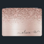 Protection iPad Pro Cover Rose Gold - Parties scintillant rose pâle Nom du m<br><div class="desc">Rose Gold - Blush Pink Faux Foil Parties scintillant d'étincelle métallique brossée Monogramme de métal Nom Coque d'ordinateur portable avec signature monogramme coeur cursif. Cela rend le cadeau parfait pour 16 ans, mariage, douche nuptiale, anniversaire, baby shower ou bachelorette pour quelqu'un qui aime le luxe glam et les styles chic....</div>