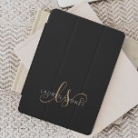 Protection iPad Pro Cover Script féminin Black Gold moderne Monogramme<br><div class="desc">Couverture iPad Monogrammé Black Gold Feminine Script moderne. Personnalisez facilement cette housse iPad moderne et élégante avec votre monogramme et votre nom personnalisés.</div>