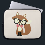 Protection Pour Ordinateur Portable Bow Cravate et lunettes Hipster Renard Brown<br><div class="desc">Illustration vectorielle adorable d'un petit renard brun mignon portant une paire de lunettes surdimensionnées et cravate arc motif à pois rouge et blanc.</div>