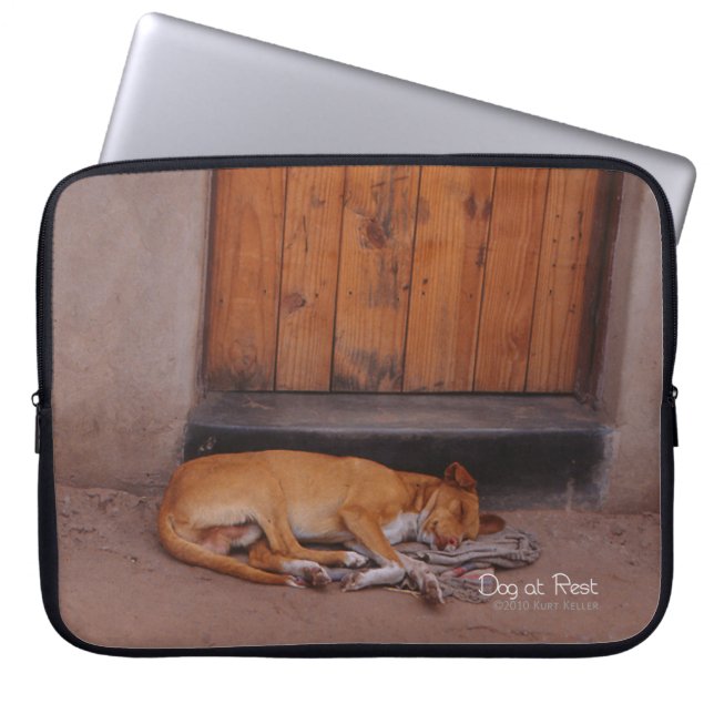 Protection Pour Ordinateur Portable Chien au repos (Devant)