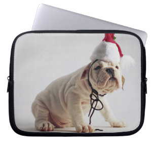 Protection Pour Ordinateur Portable Chiot de bouledogue utilisant le casquette de Pèr