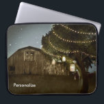Protection Pour Ordinateur Portable Coque à manches pour ordinateur portable Rustic Ba<br><div class="desc">Coque à manches pour ordinateur portable Rustic Barn & Tree Lights.</div>