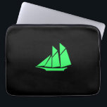 Protection Pour Ordinateur Portable Expédition de la clipper Ocean Glow_Green-on-Black<br><div class="desc">Si vous vous sentez créatif,  vous pouvez modifier la taille,  la position,  la couleur et même le nombre de navires Clipper,  ainsi que la couleur arrière - plan. Il suffit de cliquer sur "Customisez-le" et de partir !</div>