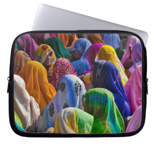 Protection Pour Ordinateur Portable Femmes en saris colorés se rassemblent