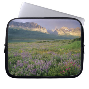 Protection Pour Ordinateur Portable Fleurs sauvages de la prairie le long du lac Sherb