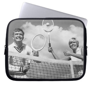 Protection Pour Ordinateur Portable Homme et femme jouant au tennis