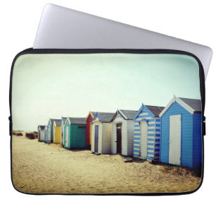 Protection Pour Ordinateur Portable Huttes colorées de plage au soleil