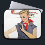 Protection Pour Ordinateur Portable La fille qui a volé des avions<br><div class="desc">Artiste : Coby Whitmore | Fille devant l'avion avec combinaison bleue et bandana rouge</div>