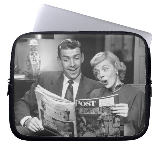 Protection Pour Ordinateur Portable Magazine de lecture de couples (Devant)