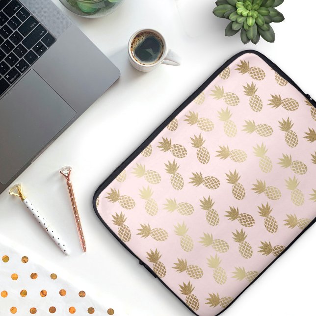 Protection Pour Ordinateur Portable Motif d'ananas (Faux Gold & Pink Pineapple Pattern Laptop Sleeve)