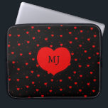 Protection Pour Ordinateur Portable Motif de Red Hearts<br><div class="desc">Coeur rouge mignon sans couture motif avec arrière - plan noir. Grand coeur rouge et monogramme personnalisé.</div>