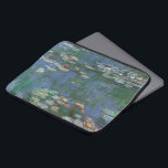 Protection Pour Ordinateur Portable Nénuphars de Claude Monet, Fleurs Vintages<br><div class="desc">Nénuphar (1916) par Claude Monet. Water Lilies est un impressionisme vintage de peinture florale d'art. Jardin fleuri de la saison de printemps de Monet à Giverny, France. Ce paysage est l'une des nombreuses variations de peintures de nénuphars que Monet peint par son étang. À propos de l'artiste : Claude Monet...</div>