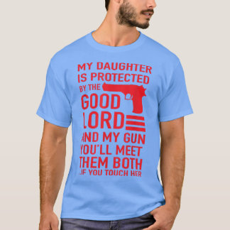 PROTECTIVE DADDY Funny Dad of Girl Tee T-shirt