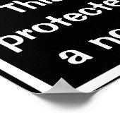 Protégé Par Une Affiche De Voisin Nosy (Coin)