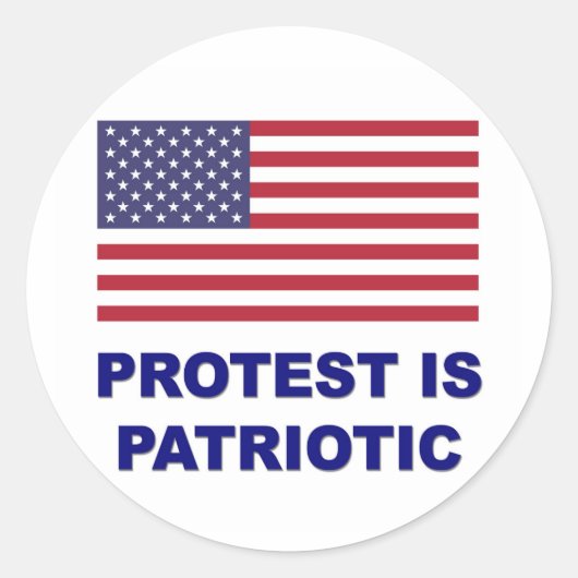 Protest is patriottisch ronde sticker (Voorkant)