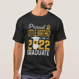 Proud Little Brother of a 2022 Afstuderen Face Mas T-shirt