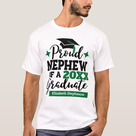 Proud nephew 2022 afstuderen zwarte groene tasseln t-shirt (Voorkant)