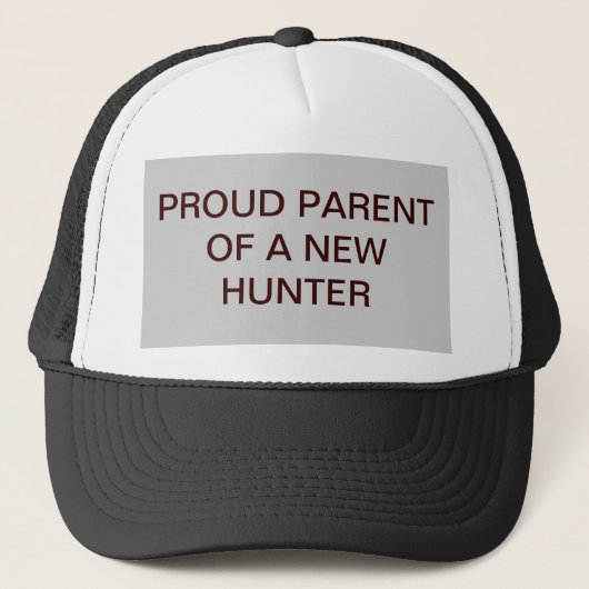 PROUD-OUDER VAN EEN NIEUWE HUNTER TRUCKER PET (Voorkant)