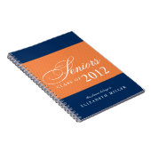 Proud seniors oranje marineblauwe strepen, klassen notitieboek (Rechterzijde)