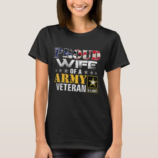 Proud Wife Of A Army Veteran American Flag T-shirt (Voorkant)