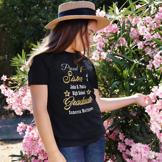 Proud zuster van Afstuderen naam | Afstuderen scho T-shirt