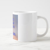 Proverbes 11:28 WEBU Mug (Droite)