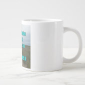 Proverbes 17:22 WEBU Mug (Droite)