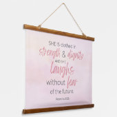 Proverbes 31:25 Bible Verse Tapisserie murale (Angulaire)