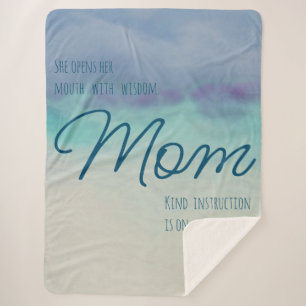 Proverbs 31 mam sherpa deken