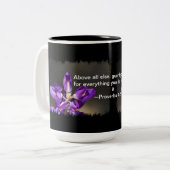 Proverbs 4:23 tweekleurige koffiemok (Voorkant links)