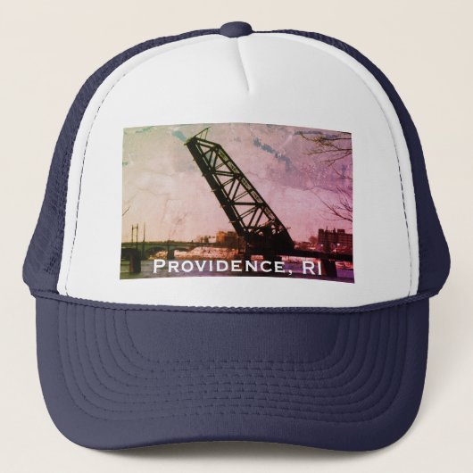 Providence, RI 'Stuck-Up Bridge' Trucker Pet (Voorkant)