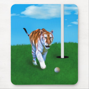 Prowling Tiger en Golf Ball  Muismat
