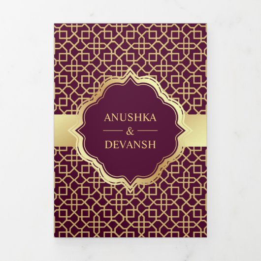 Pruim en gouden Indiase bruiloft in Bollywood-stij Drieluik Uitnodiging (Cover)