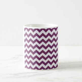 Pruim Paarse Chevron – Getextureerde Witte Zigzag Koffiemok