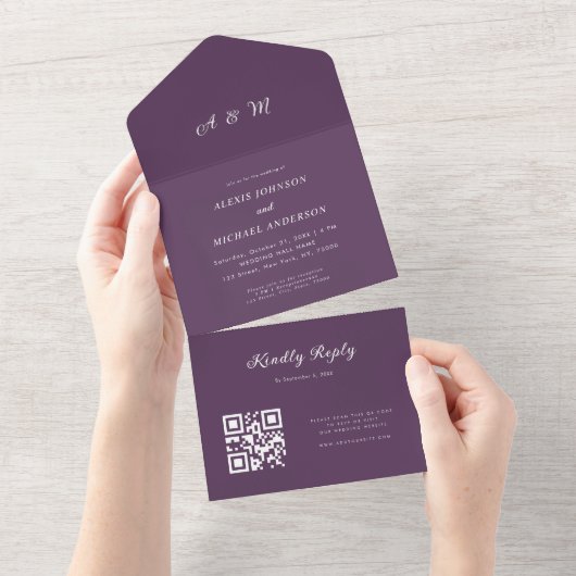 Pruim Paarse Elegante Monogram QR Code Trouwen All In One Uitnodiging (Afscheurbaar)