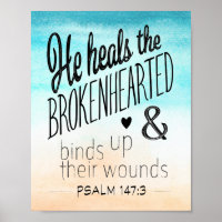 Psalm 147:3 Hij hoort de gebroken haren