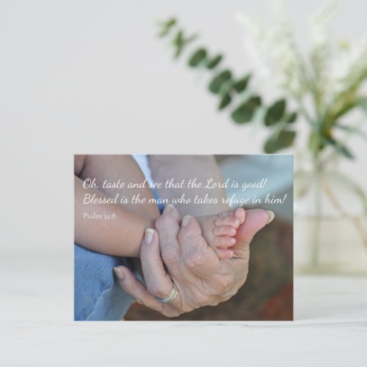 Psalm 34:8 Baby op Oma's Lap Briefkaart (Staand voorkant)