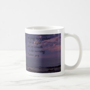 Psaumes - tasse de lever de soleil de baie de