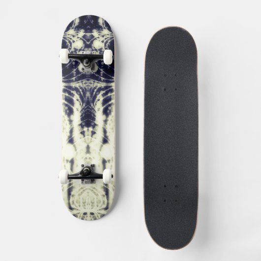 psychedelic abstract art black and white skateboard (Voorkant)