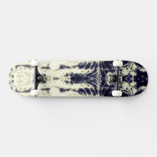 psychedelic abstract art black and white skateboard (Horizontaal)