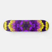 Psychedelic Mandala Flower Yellow en Paars Skateboard (Horizontaal)