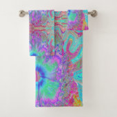 Psychedelic Retro Rainbow Blue Hibiscus Bad Handdoek (Insitu)