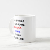 puerto rican femme, énorme tasse de café (Devant gauche)