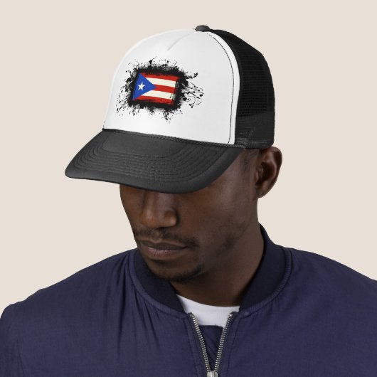 Puerto Rico Flag Trucker Pet (In situ)